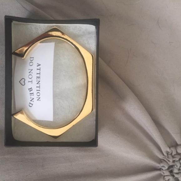 Half United Hex Cuff in Gold - Picture 2 of 4